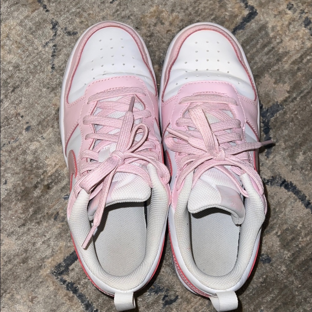 Nike Women's Pink and White Sneakers - Picture 2 of 4